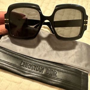 DiorSignature S1U Sunglasses Authentic